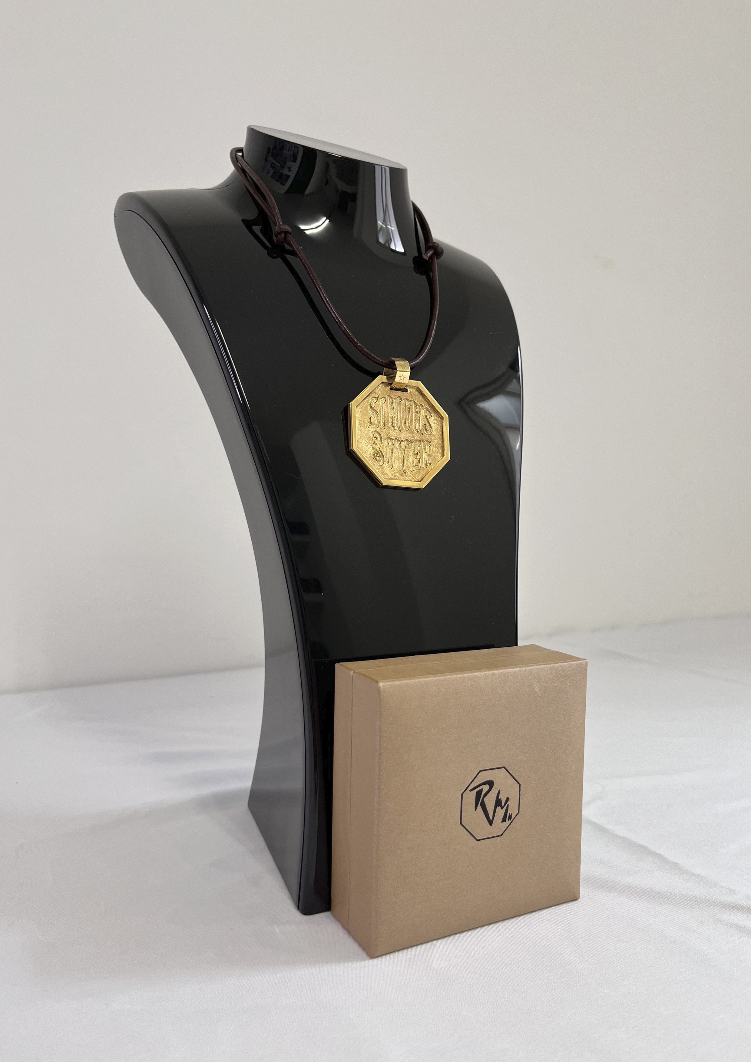 Medallón Simons Boyer 1er Aniversario