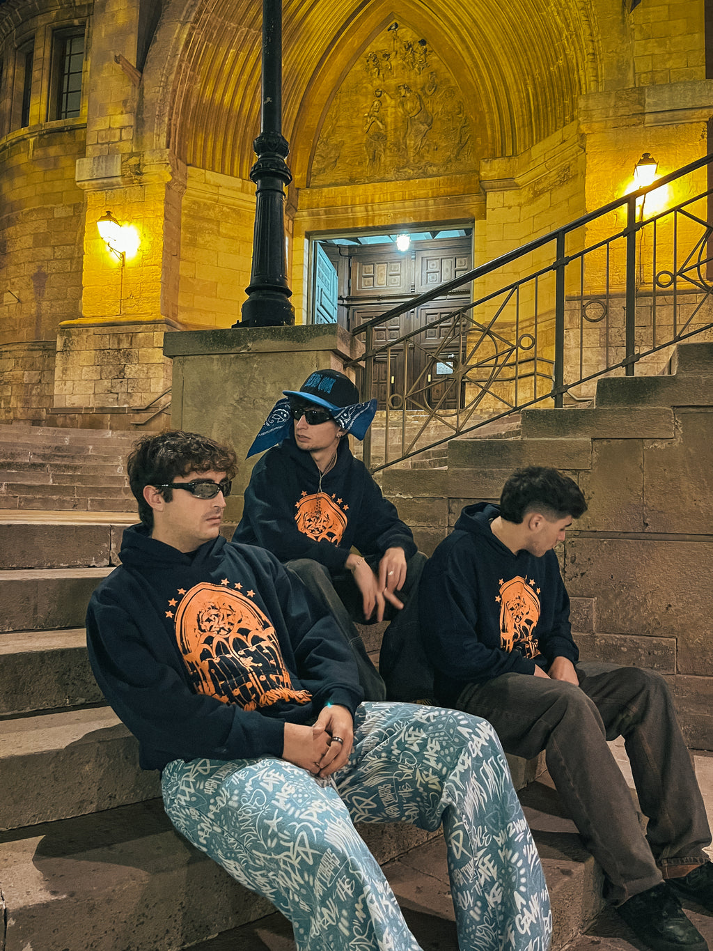 Paradise Hoodie Navy